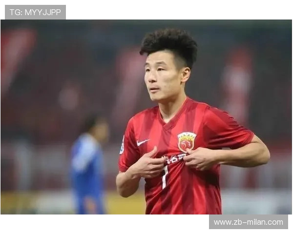 中超武磊连续射门训练手感出色:燃爆赛场的“锋线之光” 中超武磊连续射门训练手感出色:燃爆赛场的“锋线之光”