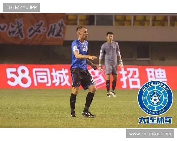 曹永竞禁区边缘搓射远角打偏，错失进球良机